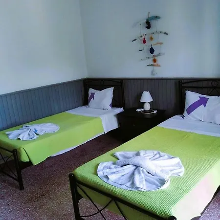 Vassia's Benitses (Corfu)