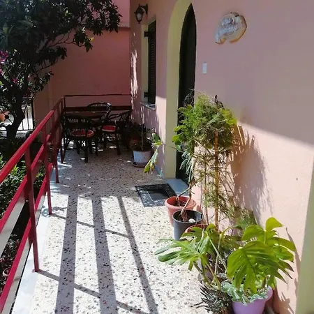 Vassia's * Benitses (Corfu)